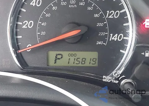 2011 Toyota Corolla S z USA, uszkodzony, nr VIN 2T1BU4EE7BC695661